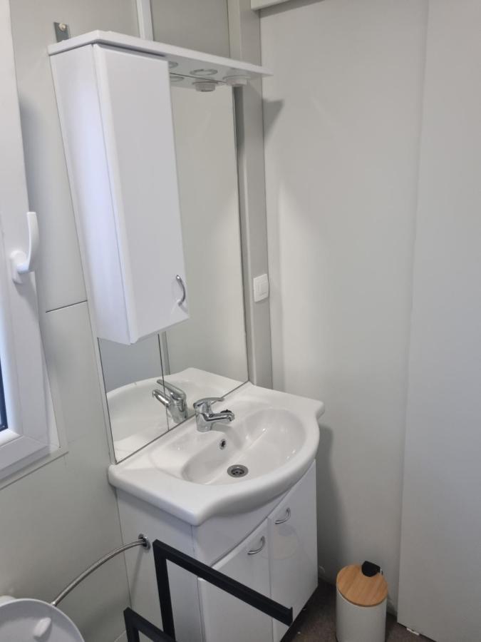 Hipo Camp Mobil Home Arta Pakostane Ngoại thất bức ảnh