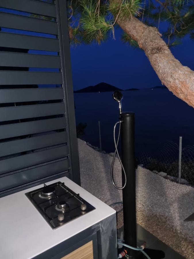 Hipo Camp Mobil Home Arta Pakostane Ngoại thất bức ảnh